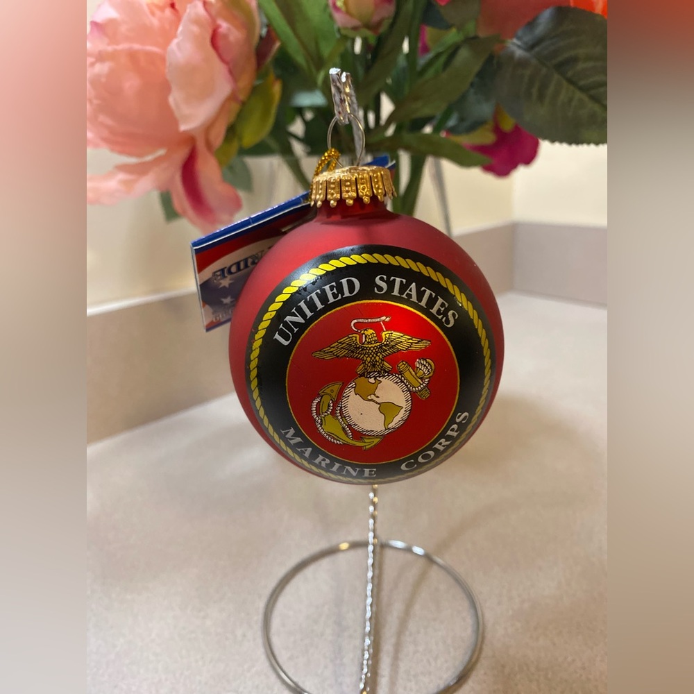 USMC Christmas Ornament - Picture 2 of 4